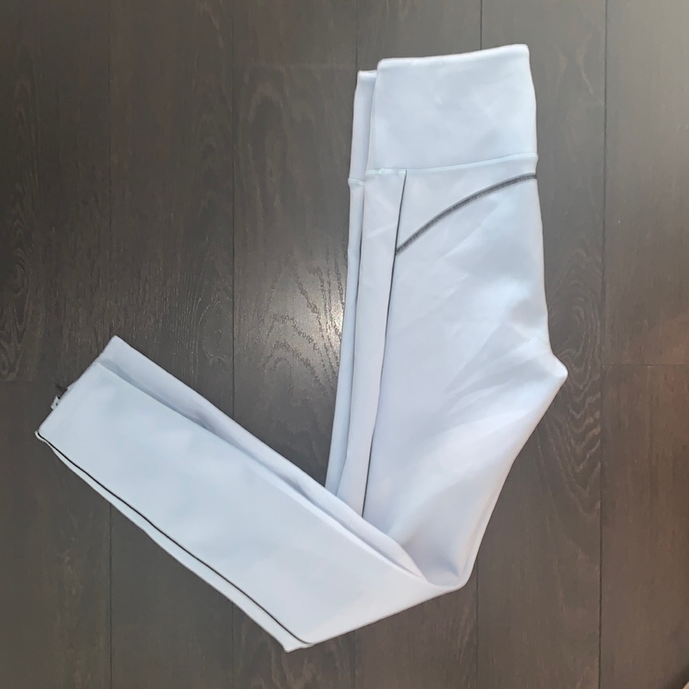 P.E Nation baby blue leggings​